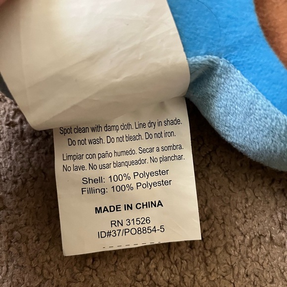 Dancing Twins Emoji Pillow 👯‍♀️ - Picture 4 of 4